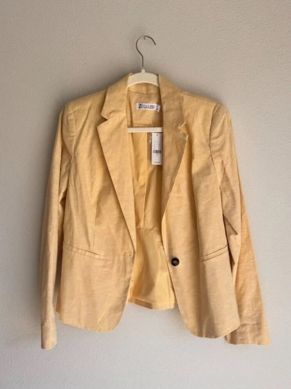 New York & Company 7th Avenue Yellow Blazer – Size 6 (NWT)